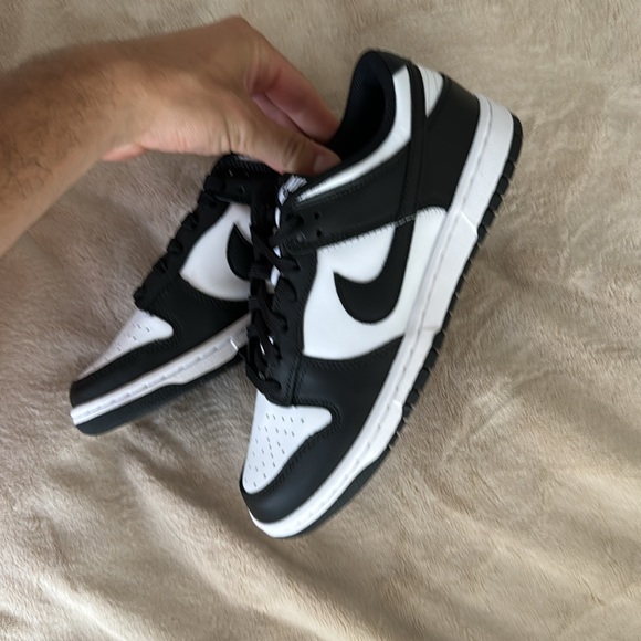 Size 8 womens nike panda dunk low brand new never used - Picture 3 of 7